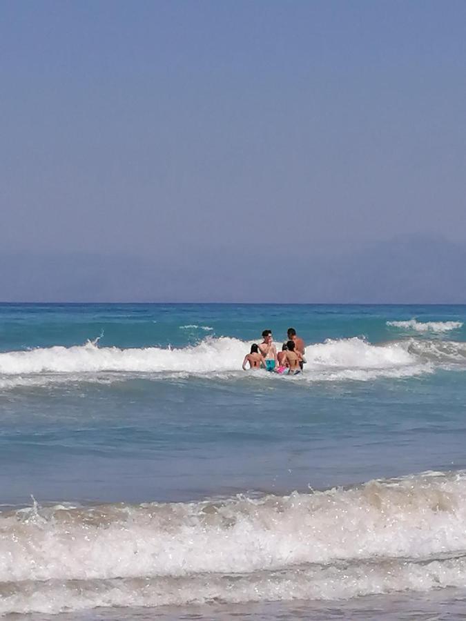 Agapi Studio Acharavi A 50M De La Mer, 400M Du Centre Ville Kültér fotó