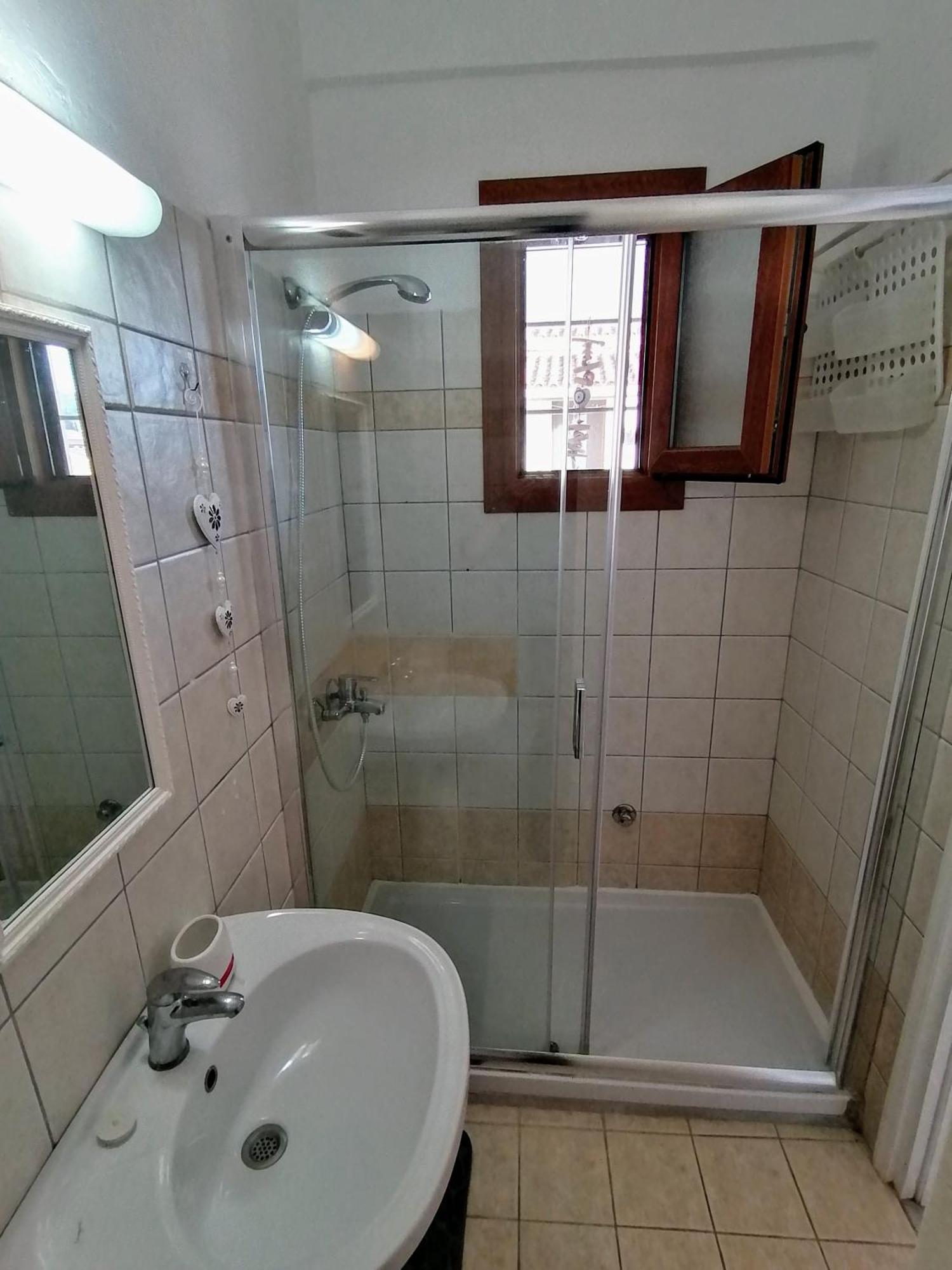 Agapi Studio Acharavi A 50M De La Mer, 400M Du Centre Ville Kültér fotó