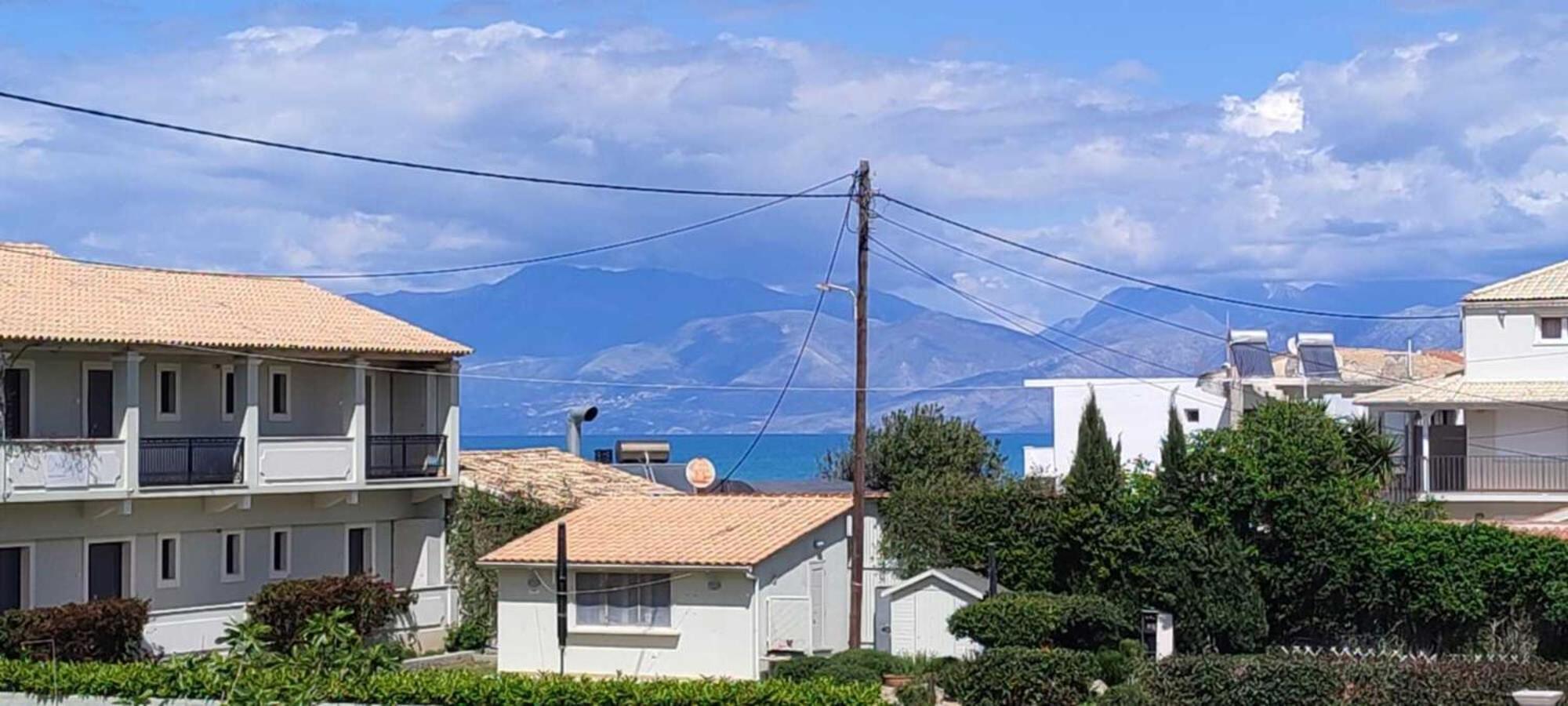 Agapi Studio Acharavi A 50M De La Mer, 400M Du Centre Ville Kültér fotó